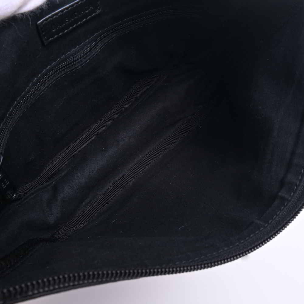 Balenciaga Leather Logo Shoulder Bag Black - Picture 5 of 7